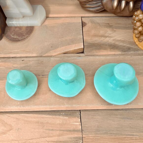 Viking Glass Mould Mosser Glass Solid Jadeite Glass Mushroom (Set of 3) - Picture 3 of 6